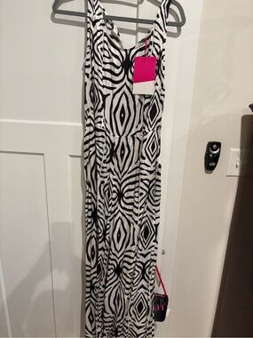 Sassy Jones Black & White Geometric Maxi Dress New
